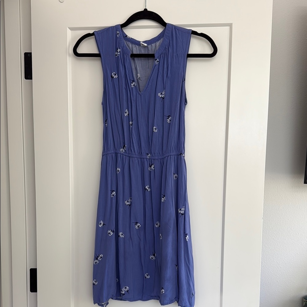 Old Navy Blue Floral Dress - Small